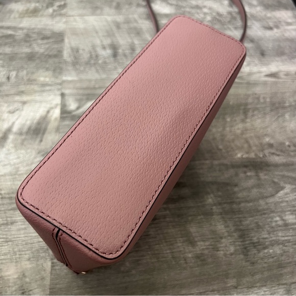 Kate Spade crossbody purse - Picture 2 of 9